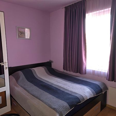 Comfort Apartment Vt Veliko Tŭrnovo Exterior photo