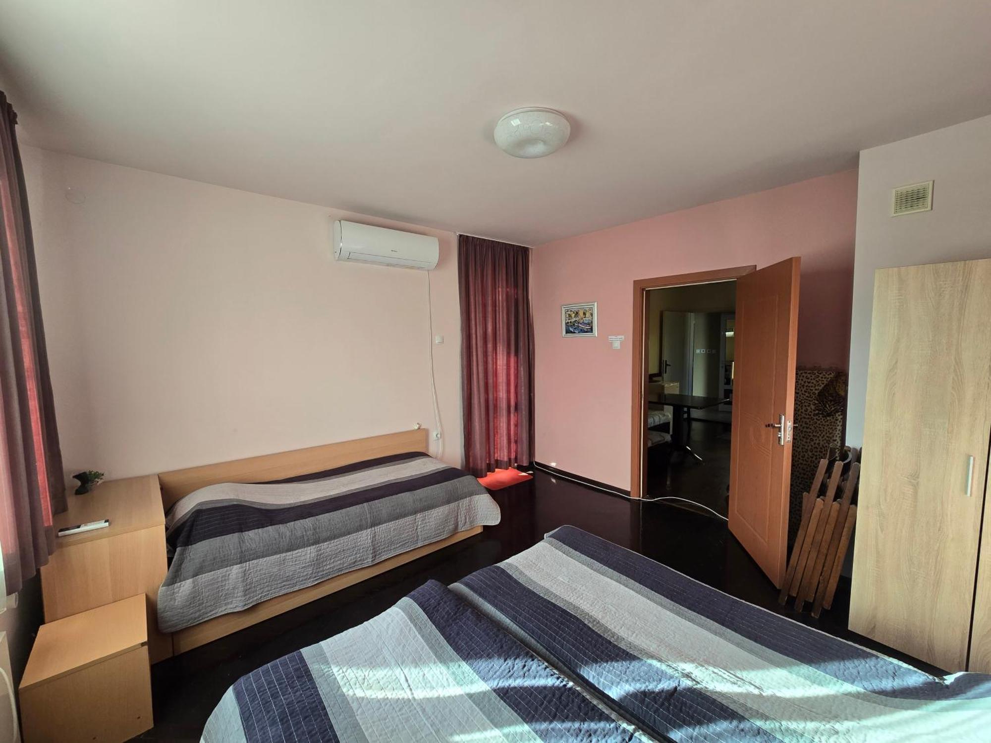 Comfort Apartment Vt Veliko Tŭrnovo Exterior photo