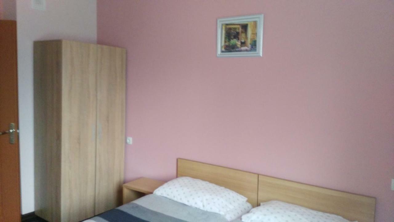 Comfort Apartment Vt Veliko Tŭrnovo Exterior photo