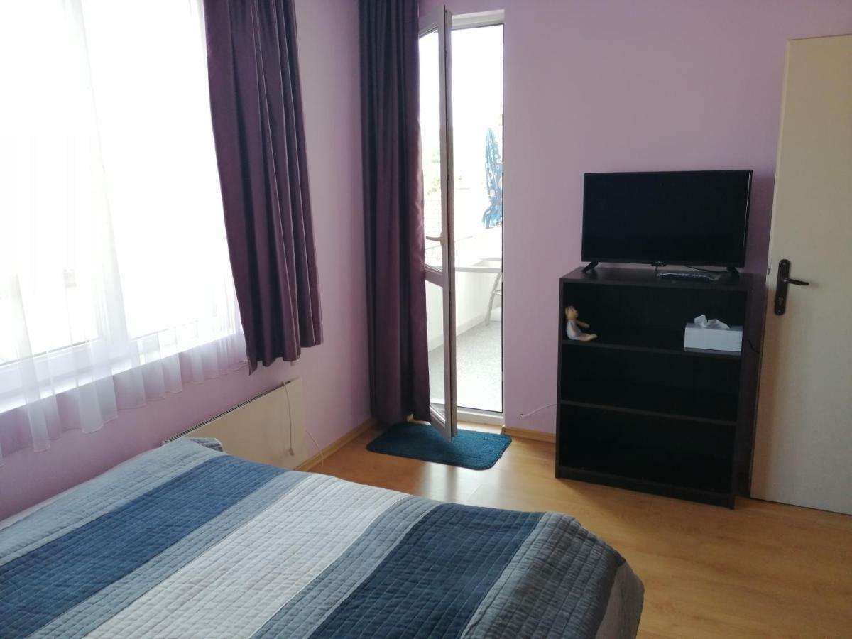 Comfort Apartment Vt Veliko Tŭrnovo Exterior photo